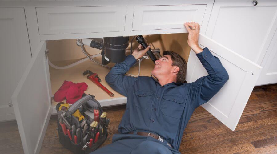Expert burst pipe repair services in Summerfield, IL